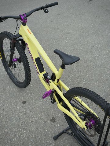 Used Santa Cruz Nomad Custom 2025 Mountainbike, Orange — image 23 of 24