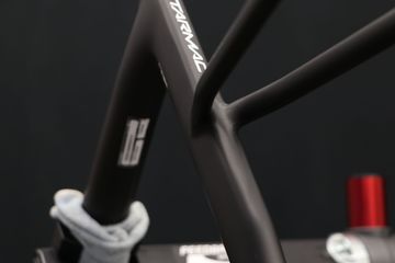 Używany Specialized Tarmac SL8 Pro Frameset 2024 Road & Gravel — zdjęcie 14 z 22