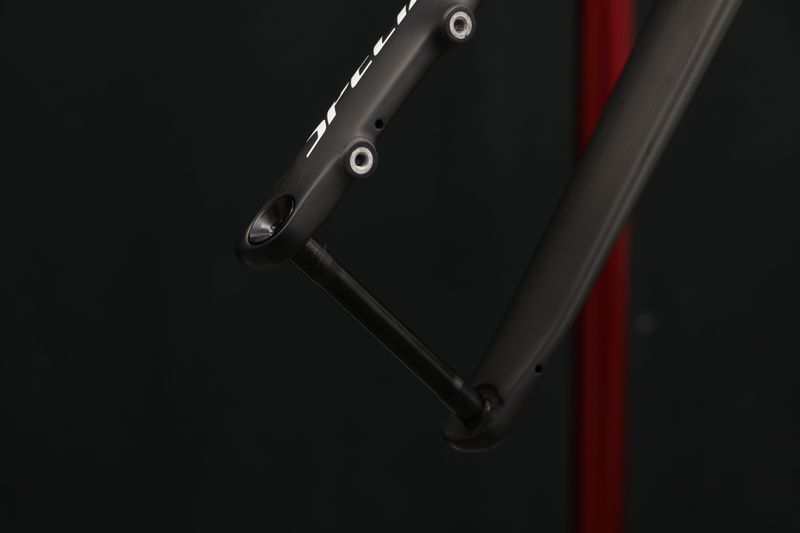 Używany Specialized Tarmac SL8 Pro Frameset 2024 Road & Gravel — zdjęcie 9 z 22