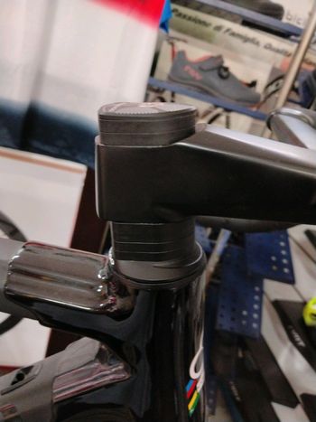 Używany Colnago C 64 Super Record WRL 2024 Road & Gravel — zdjęcie 15 z 16