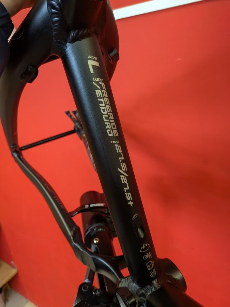 Used Dartmoor Hornet 2020 Frameset 2020 Mountainbike, Black, 27.5 — image 3 of 7