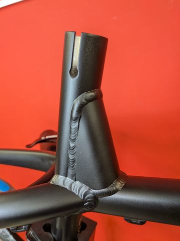 Used Dartmoor Hornet 2020 Frameset 2020 Mountainbike, Black, 27.5 — image 7 of 7