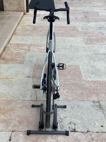 Tweedehands Scott Addict 30 2026 2026 Road & Gravel — afbeelding 2 van 6