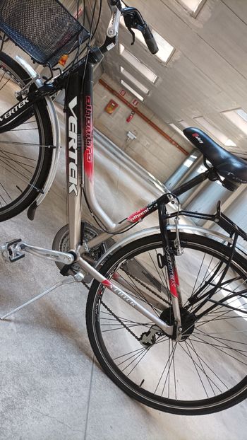 Used alhambra Sity Bike 2011 Youth, Black — image 5 of 8