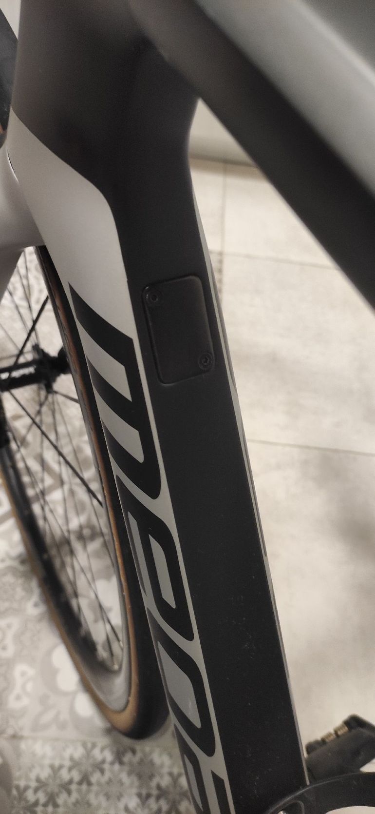 Used Megamo PULSE ELITE 20 2021 2021 Road & Gravel, Light Gray — image 10 of 11