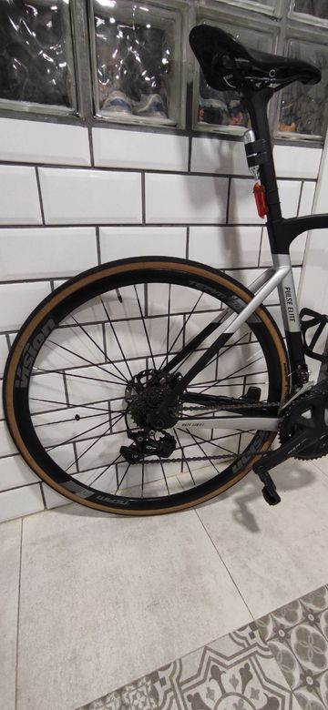 Gebrauchtes Megamo PULSE ELITE 20 2021 2021 Road & Gravel, Hellgrau — Bild 3 von 11