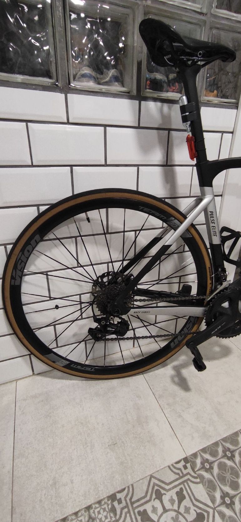 Used Megamo PULSE ELITE 20 2021 2021 Road & Gravel, Light Gray — image 3 of 11