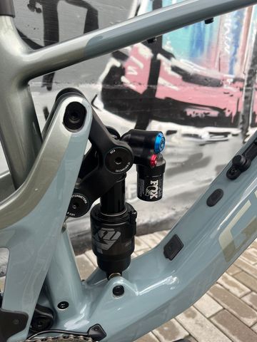 Tweedehands Ghost PATH RIOT GREY 2024 Mountainbike — afbeelding 5 van 8