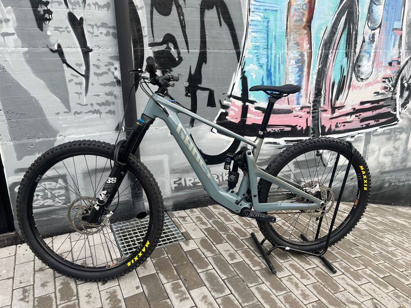 Tweedehands Ghost PATH RIOT GREY 2024 Mountainbike — afbeelding 2 van 8