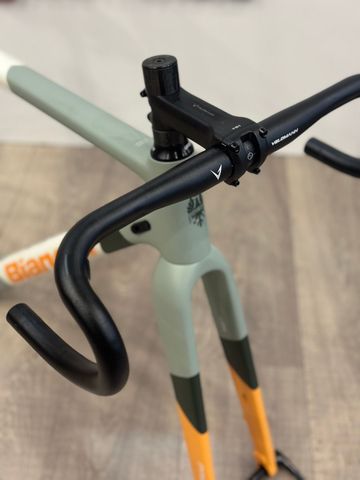 Brugt Bianchi Zolder Pro GRX 610 2025 Frameset 2025 Road & Gravel — billede 3 af 6