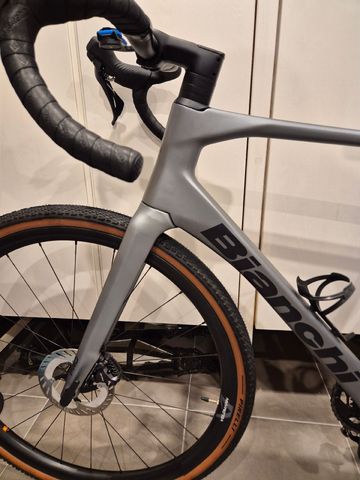 Brugt Bianchi Impulso PRO GRX 820 disc 2025 2025 Road & Gravel — billede 9 af 13