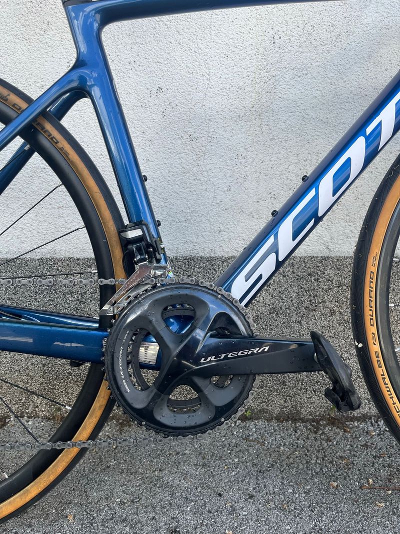 Used Scott Addict 20 2022 2022 Road & Gravel, Blue — image 5 of 7