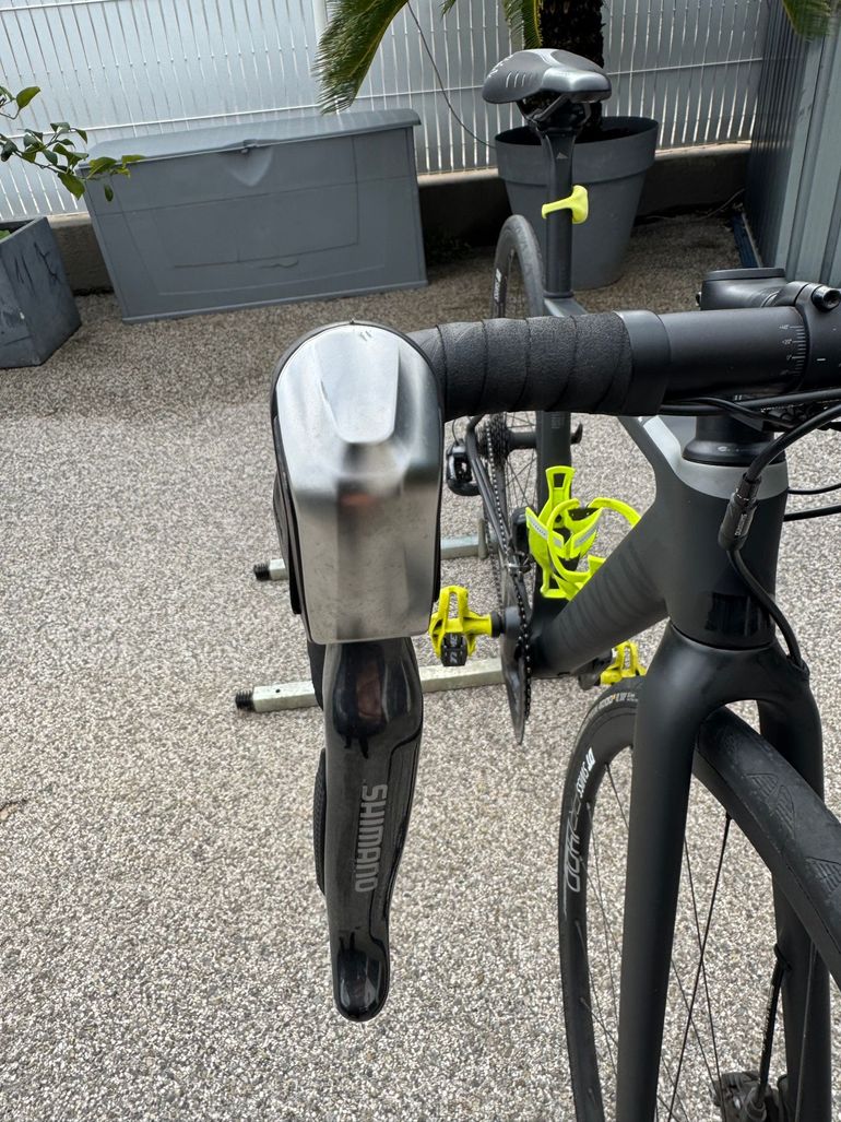Used Canyon Ultimate Shimano Ultegra Di2 2018 Road & Gravel, Black — image 5 of 29