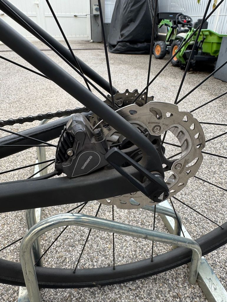 Used Canyon Ultimate Shimano Ultegra Di2 2018 Road & Gravel, Black — image 21 of 29