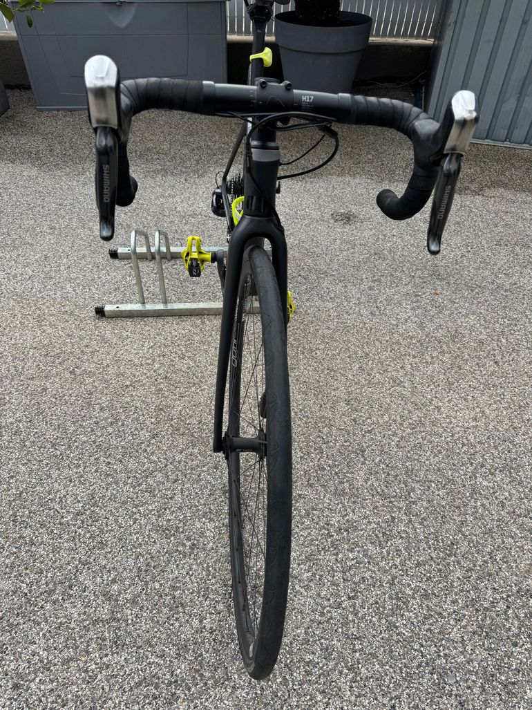 Used Canyon Ultimate Shimano Ultegra Di2 2018 Road & Gravel, Black — image 3 of 29