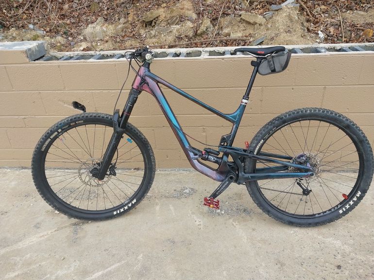 Used Rocky Mountain Altitude Other 2025 Mountainbike — image 5 of 5