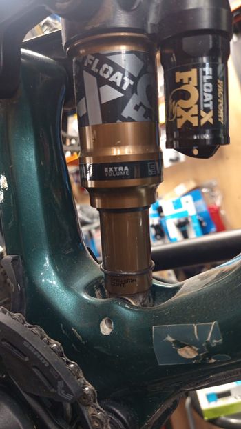 Used Niner Niner Jet9 RDO Cuadro Carbono RDO - All Mountain 2023 Mountainbike, Green, 29 — image 25 of 28