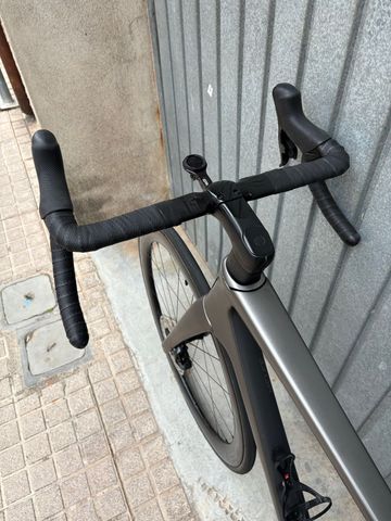 Gebrauchtes Enve Bikes Melee 2025 Road & Gravel, Hellgrau — Bild 19 von 29