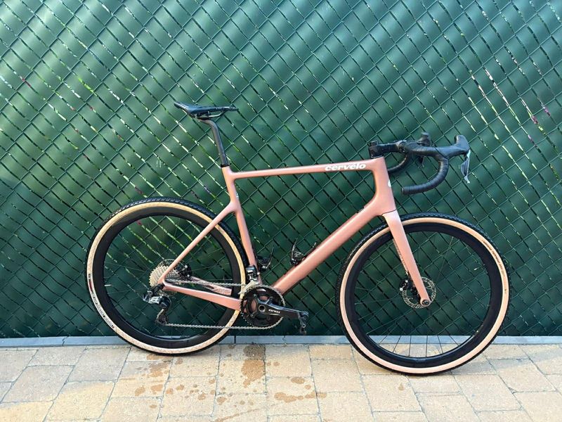 Używany Cervélo Áspero-5 GRX RX825 Di2 2024 2024 Road & Gravel