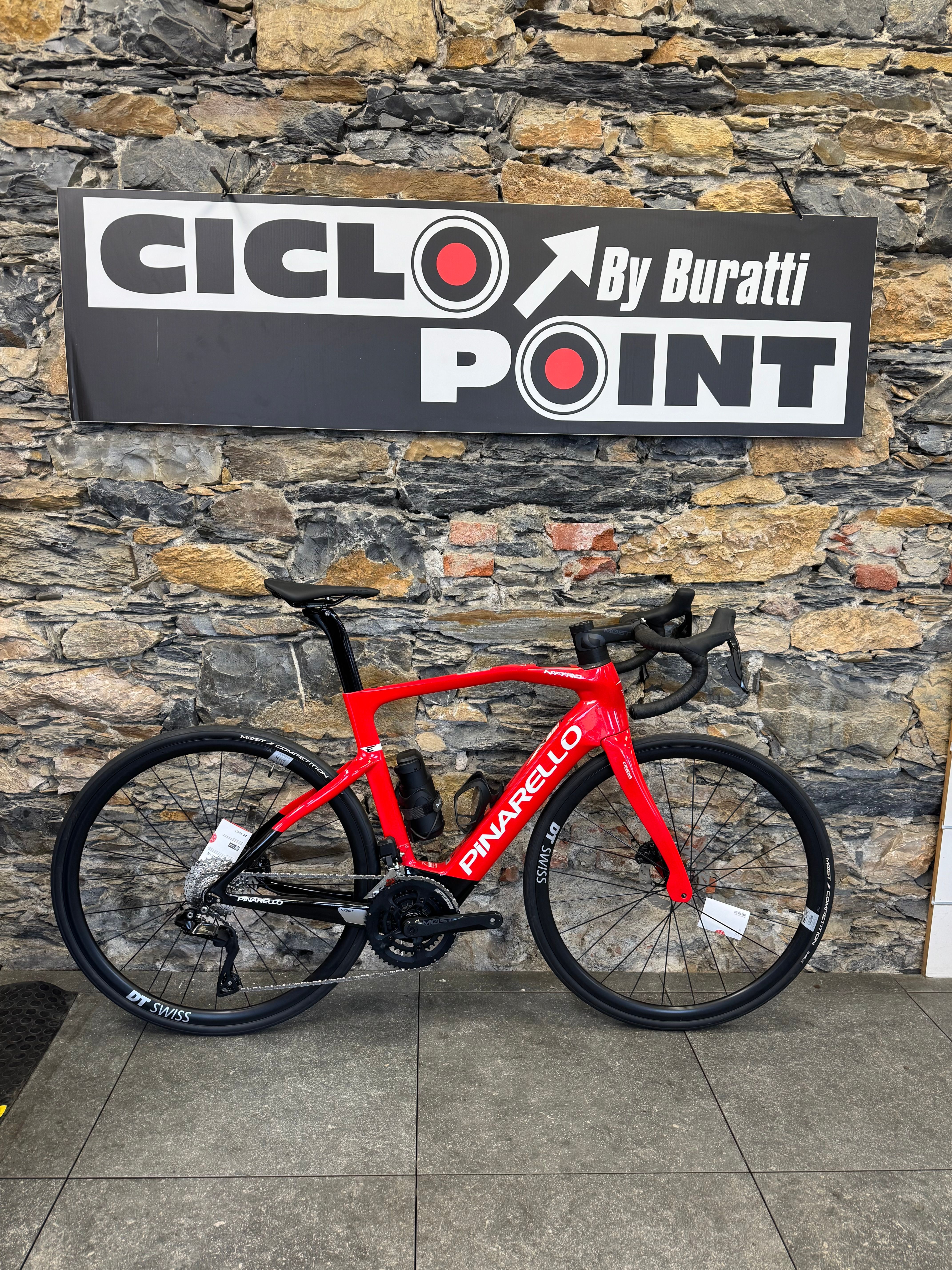 Pinarello NYTRO E5 ROAD - 105 Di2 2024 2024