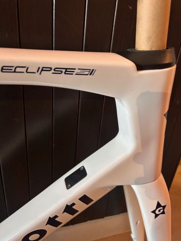 Used Guerciotti Eclipse S Frameset 2025 Road & Gravel, White — image 5 of 8