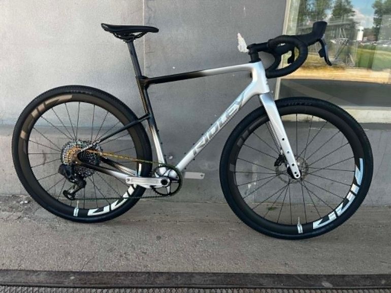 Used Ridley Ridley Kanzo Adventure Sram XX1 AXS/Sram Force AXS Custom Fade Vel. S 2024 Road & Gravel, Light Gray — image 2 of 18