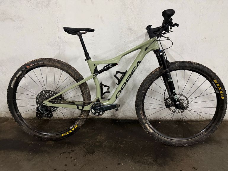 Used Orbea OIZ M11-AXS 2022 2022 Mountainbike, Grün, 29 — image 1 of 4