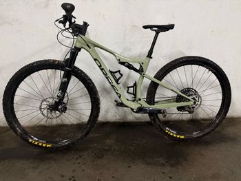 Used Orbea OIZ M11-AXS 2022 2022 Mountainbike, Grün, 29 — image 2 of 4