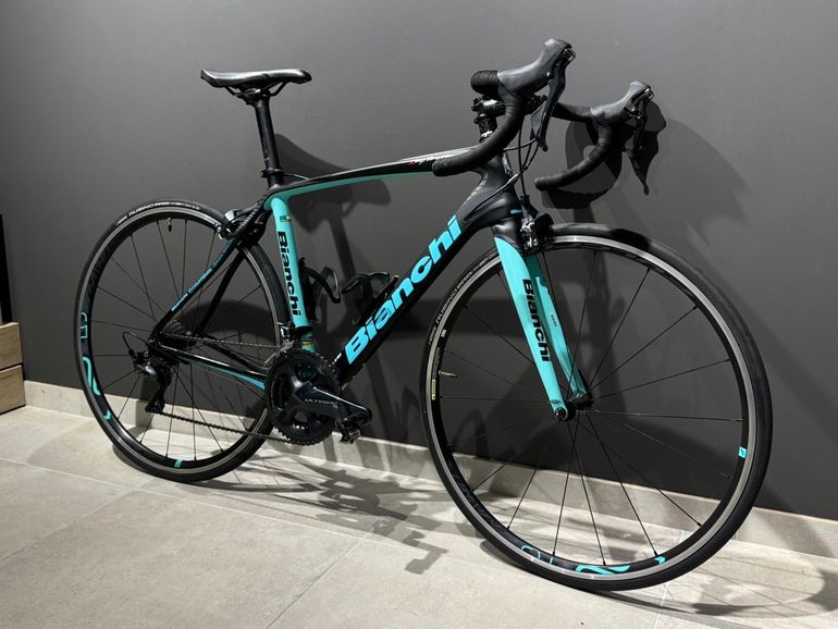 Gebrauchtes Bianchi Infinito CV 2017 Road & Gravel, Schwarz — Bild 3 von 5