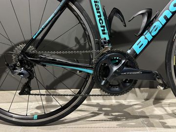 Used Bianchi Infinito CV 2017 Road & Gravel, Black — image 4 of 5