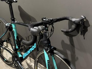 Used Bianchi Infinito CV 2017 Road & Gravel, Black — image 5 of 5