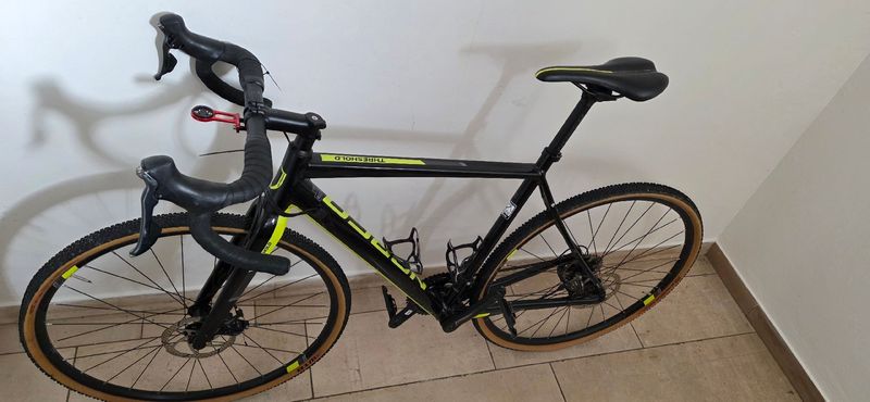 Used Norco Threshold A Tiagra 2018 2018 Road & Gravel, Black — image 2 of 8