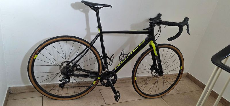 Used Norco Threshold A Tiagra 2018 2018 Road & Gravel, Black — image 1 of 8
