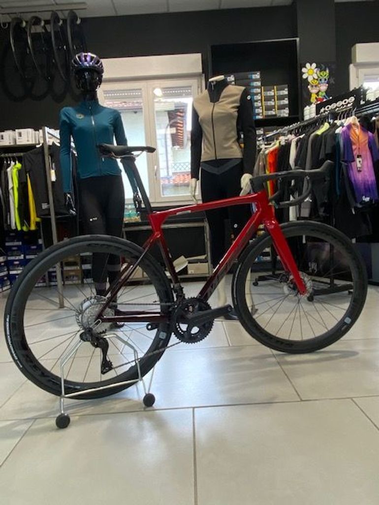 Used Merida Scultura 9000 2024 Road & Gravel, Rot — image 1 of 8