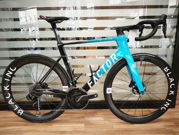 Factor, Ostro Shimano Dura Ace Di2