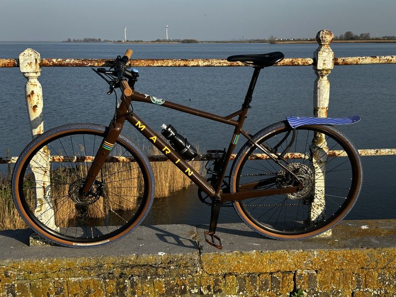 Używany Marin DSX 2 2022 2022 Road & Gravel