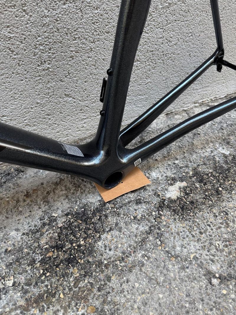 Gebrauchtes Giant TCR Advanced Pro Disc 1 2022 Frameset 2022 Road & Gravel, Schwarz — Bild 3 von 8