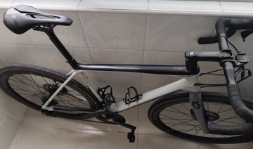 Używany Scott Addict 20 disc 2019 2019 Road & Gravel — zdjęcie 3 z 7