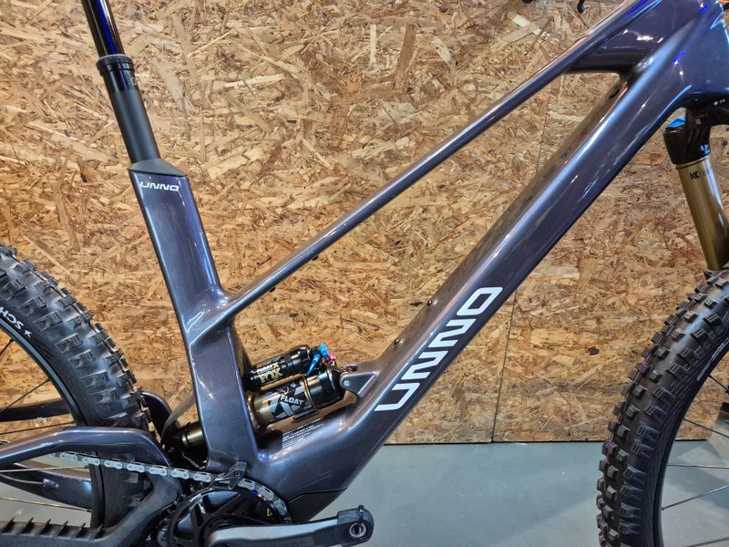 Used UNNO MITH Race 2025 2025 Mountainbike, Light Gray, 29, 27.5 — image 2 of 6