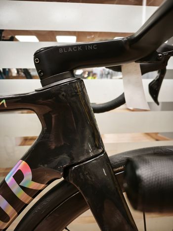 Used Factor Ostro Shimano Dura Ace Di2 2025 Road & Gravel, Black — image 5 of 16