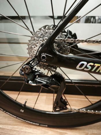 Used Factor Ostro Shimano Dura Ace Di2 2025 Road & Gravel, Black — image 3 of 16