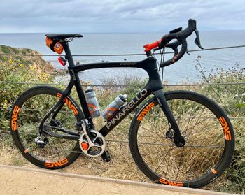 Used Pinarello DOGMA, F8 2015 Road & Gravel, Black — image 3 of 3