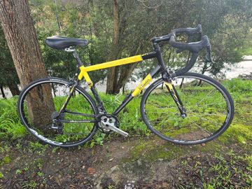 Używany B’TWIN Carbon Hc 2016 Road & Gravel — zdjęcie 1 z 4