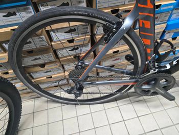 Used Giant Propel Advanced 1 2016 2016 Road & Gravel, Black — image 4 of 4
