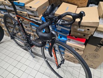 Used Giant Propel Advanced 1 2016 2016 Road & Gravel, Black — image 3 of 4