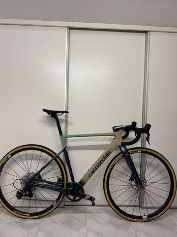 Gebrauchtes Cannondale Supersix CX 2024 Road & Gravel, Grün — Bild 1 von 6