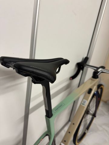 Gebrauchtes Cannondale Supersix CX 2024 Road & Gravel, Grün — Bild 5 von 6