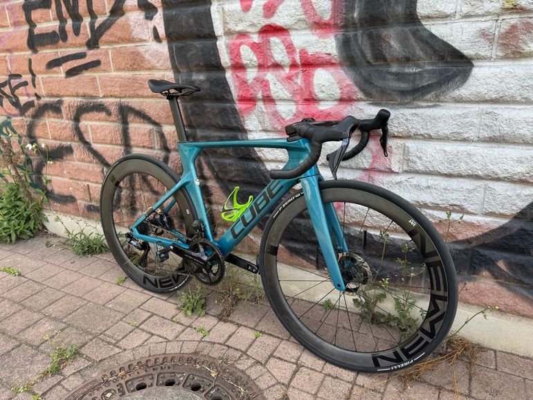 Used CUBE LITENING AERO C:68X SLT 2023 2023 Road & Gravel, Blue — image 2 of 9