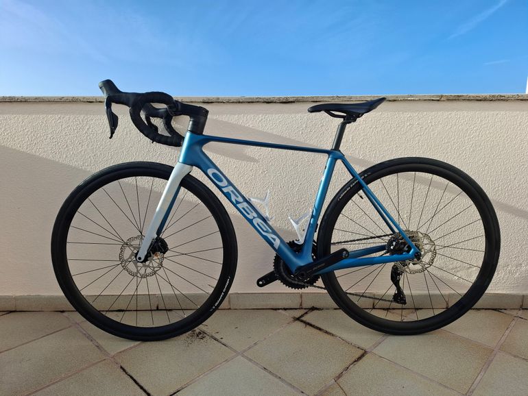 Used Orbea ORCA M30i 2024 2024 Road & Gravel, Blu — image 8 of 16
