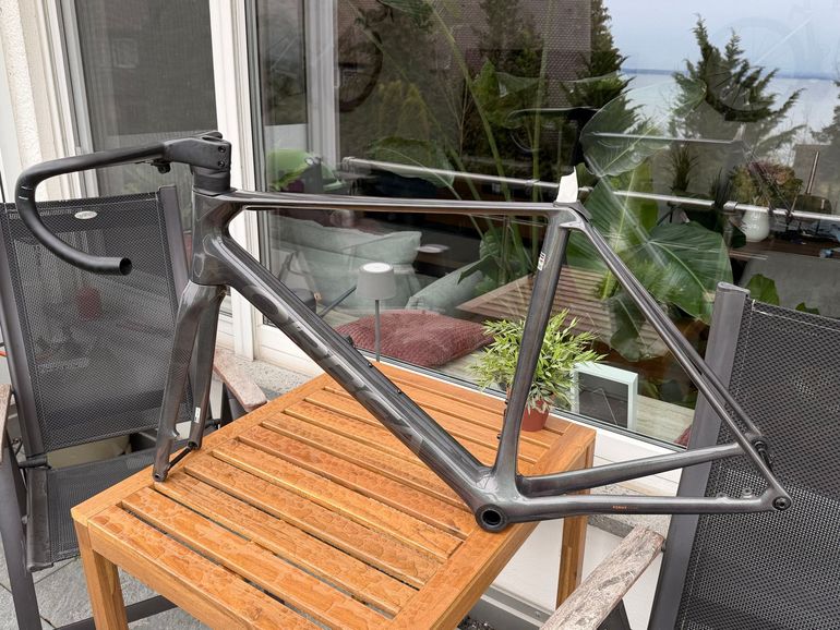 Used Orbea ORCA OMX 2024 Frameset 2024 Road & Gravel — image 3 of 4